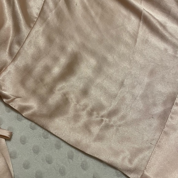 Victoria’s Secret pink/ peach kimono robe medium - Picture 3 of 4